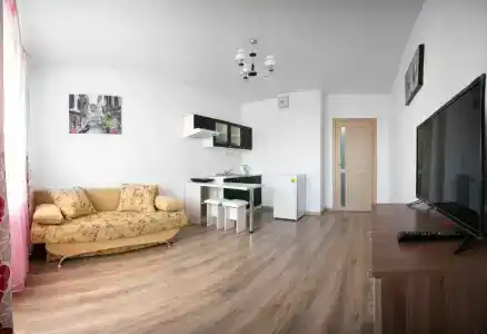 Студия на Олега Кошевого - 1