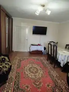 Уютный домик с видом на горы - 10