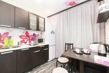 на 50 Летия Октября 21 - 8