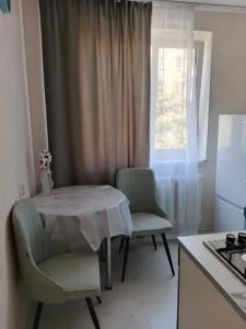 Квартиры на Юных Ленинцев 8 - 19