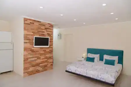 Apartment on Revolyutsii 29 - 1
