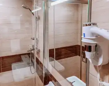 Таврический - 48