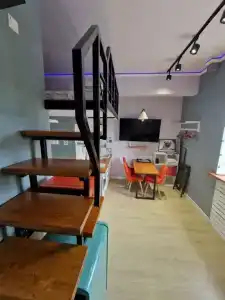 Metro Apartments - 23