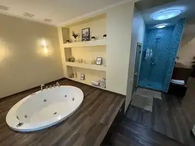 Club house - 13