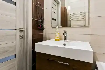 Две столицы - 7
