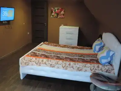 Дом с беседкой - 16