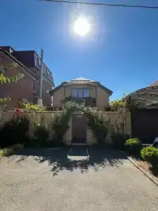 Дом с бассейном - 4