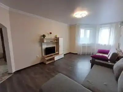 на Нагибина, 43/4 - 5