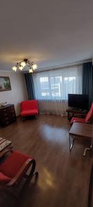 Квартиры на 9 Апреля 62 - 21