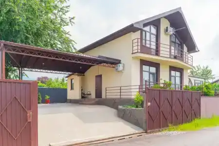 Уютный дом для семейного отдыха - 0