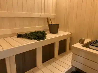 Уютный дом на берегу озера в сосновом лесу - 14