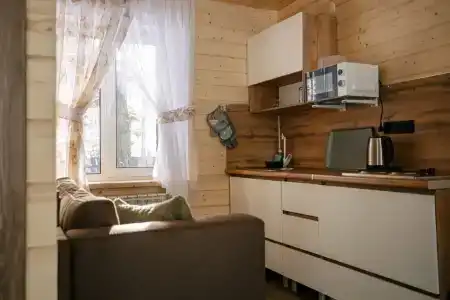 GetHouse62 - 33