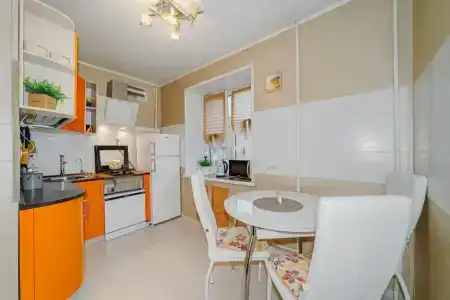 Квартиры на Челюскинцев 23 - 44