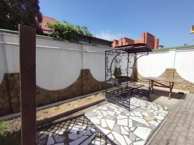 Дом с мангалом возле парка - 13