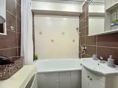 Живи Уютно у Ледового дворца - 20