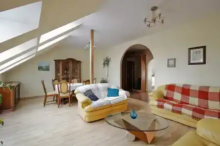 Атмосферная мансарда в лучшем районе Калининграда Амалинау! - 2