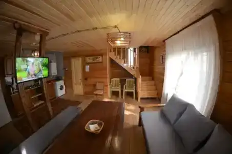 Wooden House - 7