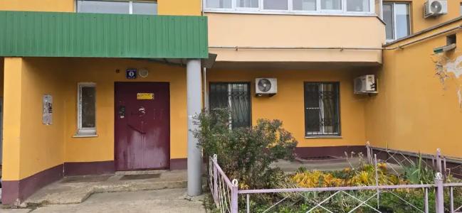 Аврора, Фомина 9 - 18