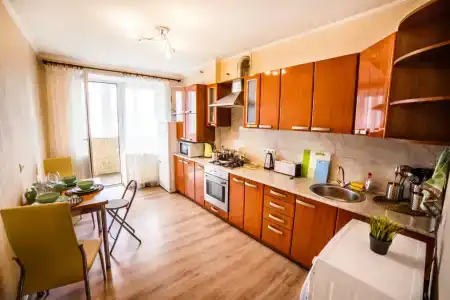 на Труда, 27 - 6