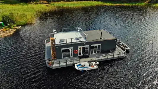 Уютный дом в сердце Ладоги - 0