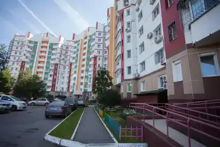 на Шеронова, 10 - 7