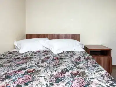 на Самбурова 210Б - 27