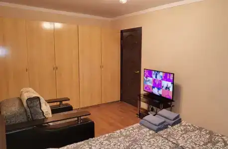 Квартира на Гадиева с видом на горы - 3