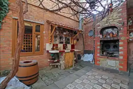 Двухэтажный коттедж с уютным балконом-террасой - 1