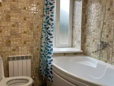 Дом напротив крепостной стены - 14