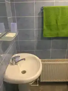 У Александра - 30