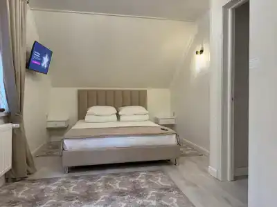 Malkar House - 136
