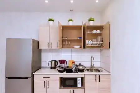 на Набережной - 15