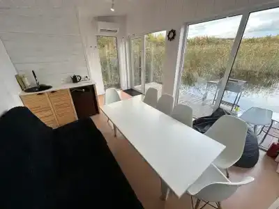 Плавучий домик-глэмпинг с видом на Минское море - 3