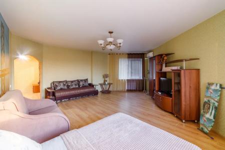 ПрезентХаус Горького, 20 - 169