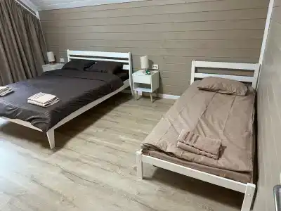 Уютный и просторный гостевой дом коттедж - 17