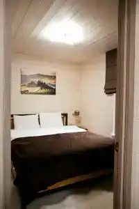 Hilly Rest - 20