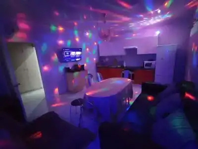 Дом с мангалом возле парка - 35