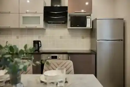 Квартиры на Поповича 8 - 91