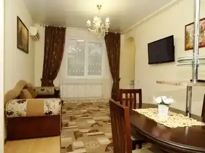 Квартиры на Колхозной 11 - 18