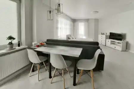 Apartament On Pravda 66l - 2