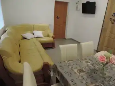 Дом с беседкой - 12