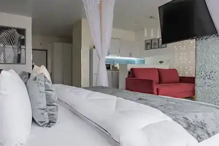 в центре, Тимирязева 9/1 - 22