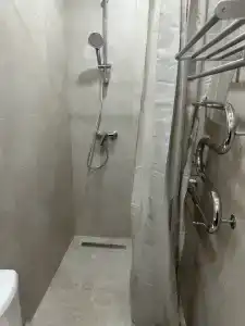 на Тази Гиззата 1В - 12