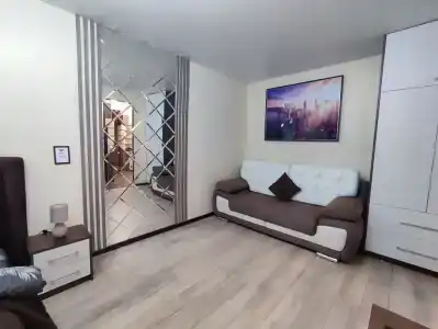 в центре, панорамный вид на площадь Победы и Амфитеатр - 12