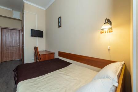 Демократ на Некрасова 58 - 205