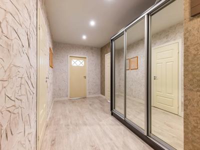Квартиры на Кременчугской 11 - 330