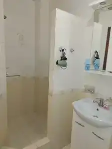 232 улица Новороссийская - 8