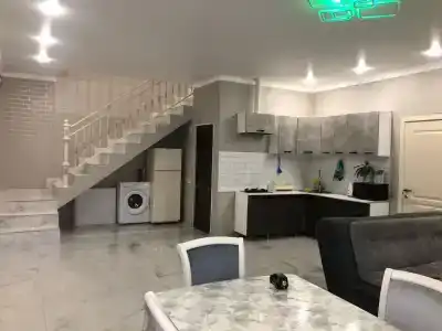 Коттедж с видом на горы - 46