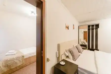 Simple Bon Voyage - 114