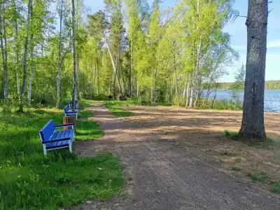 Сканди Суванто близ озера - 31